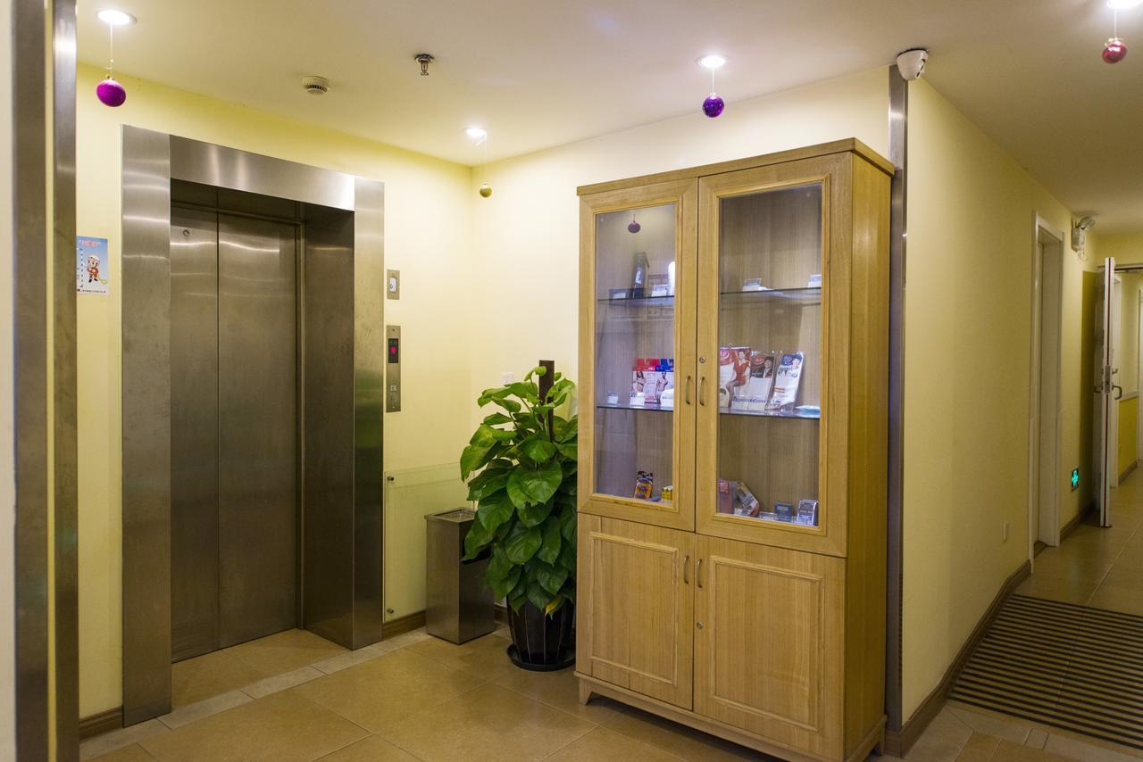 Home Inn Chengdu Kuanzhai Alley New City Square Εξωτερικό φωτογραφία