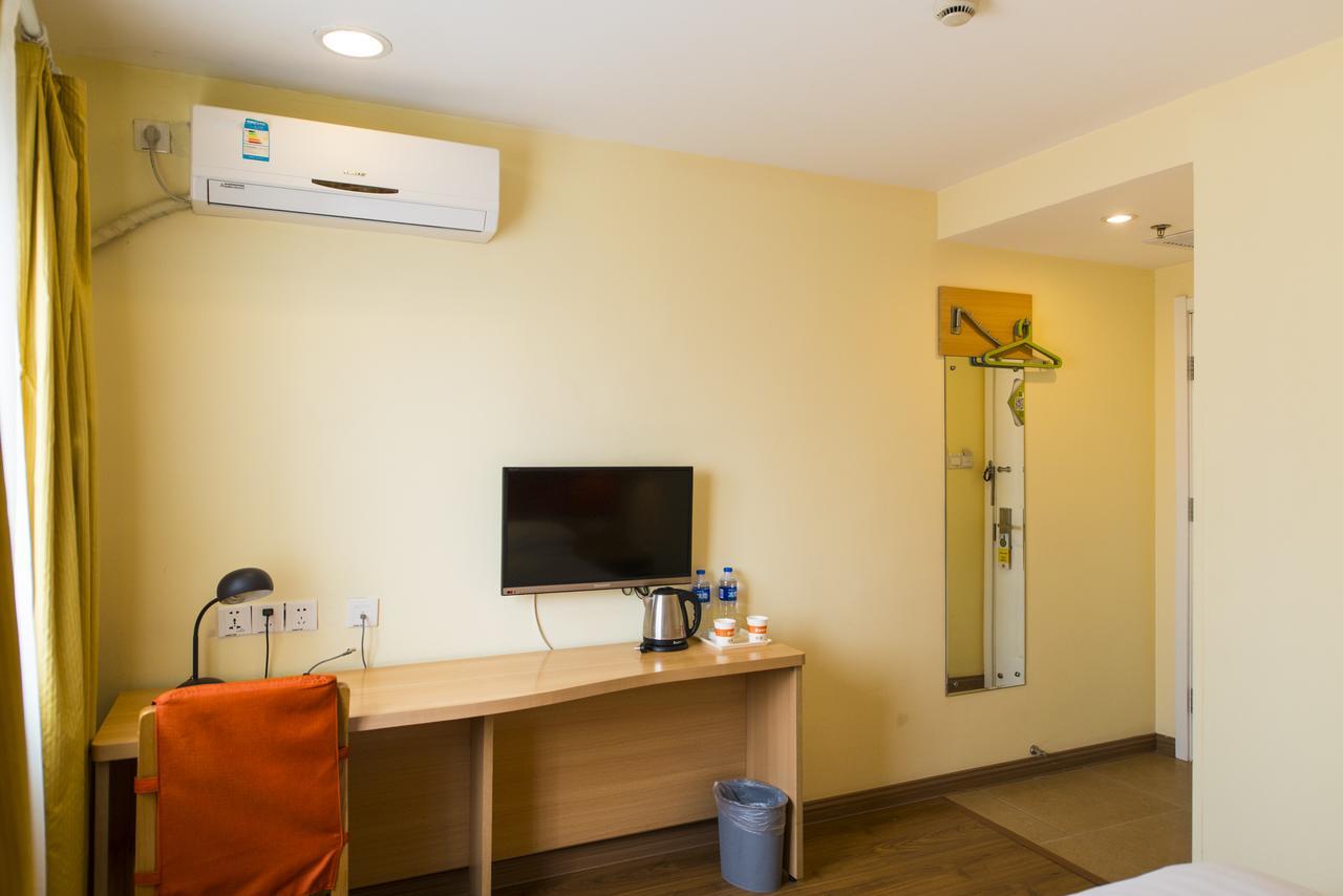 Home Inn Chengdu Kuanzhai Alley New City Square Εξωτερικό φωτογραφία